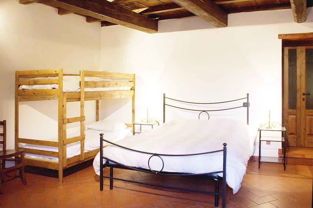 프라토베키오 Agriturismo Il Piano 빌라 객실 사진